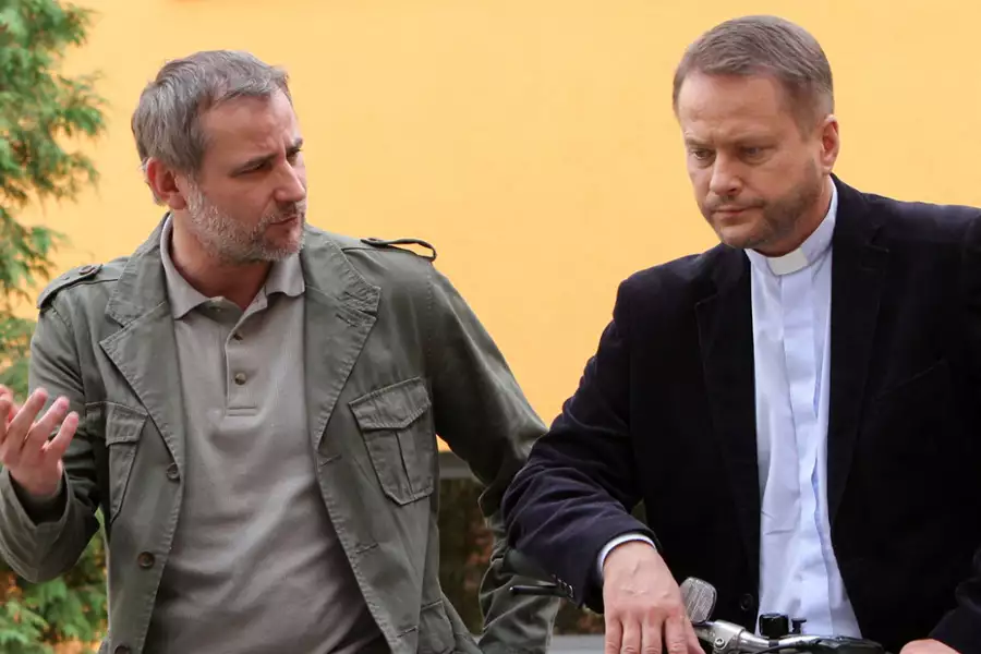 Ojciec Mateusz - galeria zdjęć - filmweb
