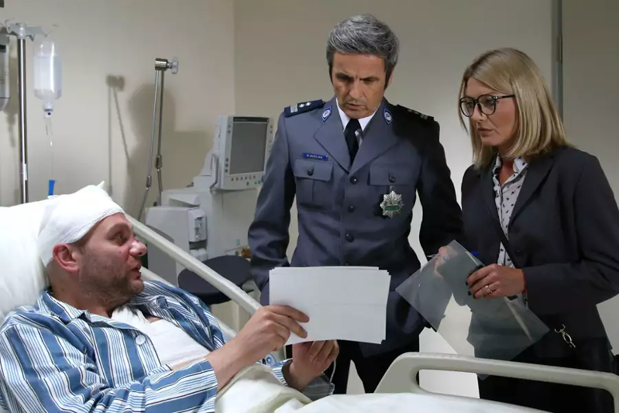 Ojciec Mateusz - galeria zdjęć - filmweb