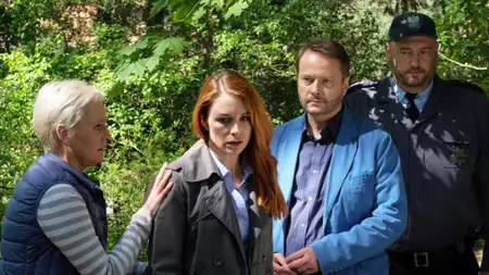 Ojciec Mateusz - galeria zdjęć - filmweb
