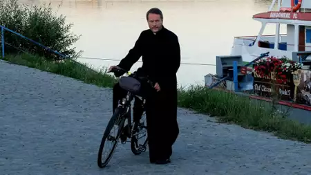 Ojciec Mateusz - galeria zdjęć - filmweb