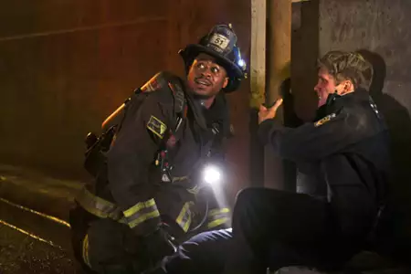 Chicago Fire - galeria zdjęć - filmweb