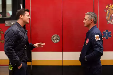 Chicago Fire - galeria zdjęć - filmweb