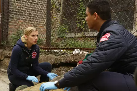 Chicago Fire - galeria zdjęć - filmweb