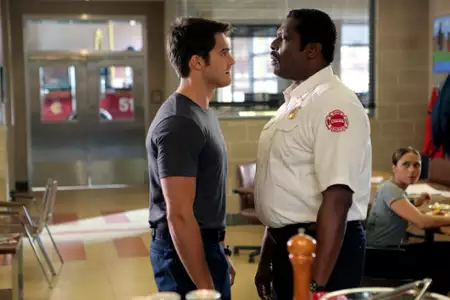 Chicago Fire - galeria zdjęć - filmweb