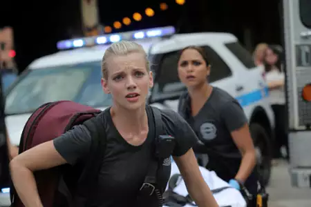 Chicago Fire - galeria zdjęć - filmweb