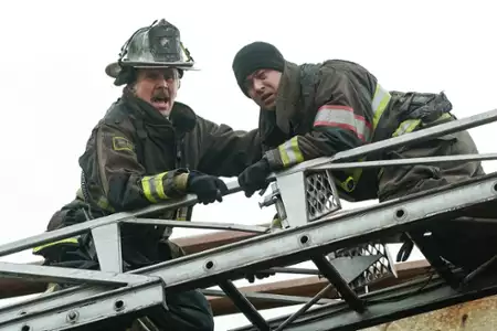 Chicago Fire - galeria zdjęć - filmweb