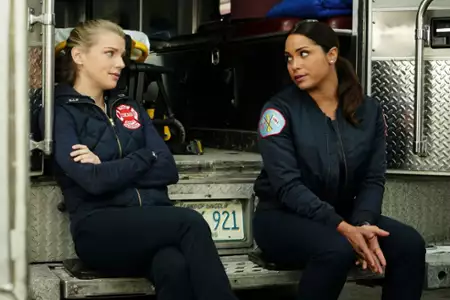 Chicago Fire - galeria zdjęć - filmweb