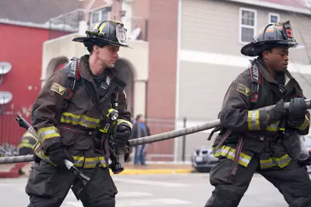 Chicago Fire - galeria zdjęć - filmweb