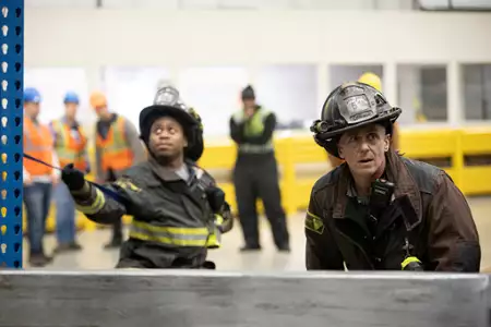 Chicago Fire - galeria zdjęć - filmweb