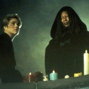 Księżyc i Valentino - galeria zdjęć - filmweb