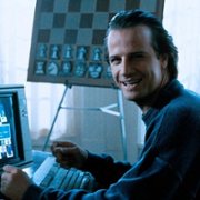 Knight Moves - galeria zdjęć - filmweb