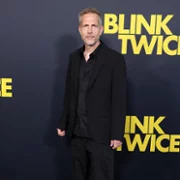 Blink Twice - galeria zdjęć - filmweb