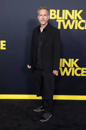 Mrugnij dwa razy - galeria zdjęć - filmweb