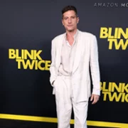 Mrugnij dwa razy - galeria zdjęć - filmweb