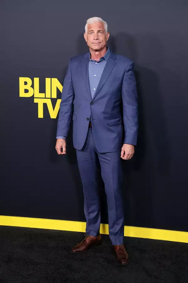 Mrugnij dwa razy - galeria zdjęć - filmweb