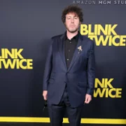 Blink Twice - galeria zdjęć - filmweb