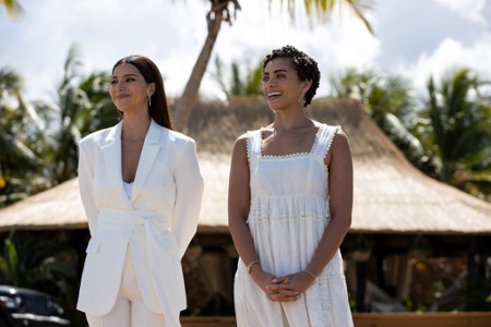 Sezon 2 Odcinek 2 Hurricane Helene / The Bachelor Party