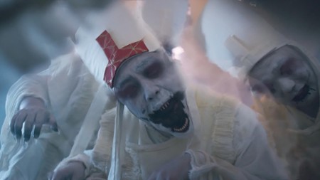 Sezon 1 Odcinek 1 Porcelanowa lalka