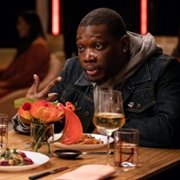 Ten cholerny Michael Che - galeria zdjęć - filmweb
