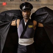 Ten cholerny Michael Che - galeria zdjęć - filmweb