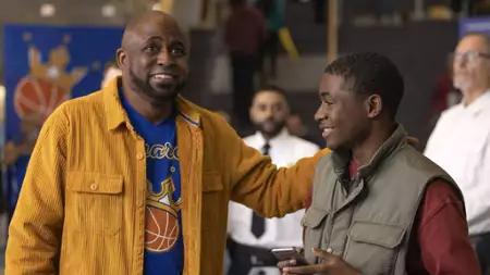 Ten cholerny Michael Che - galeria zdjęć - filmweb
