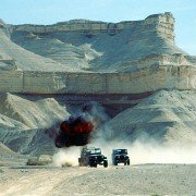 The Human Shield - galeria zdjęć - filmweb