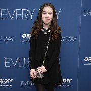 Every Day - galeria zdjęć - filmweb