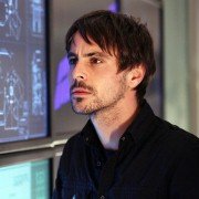 Paradox - galeria zdjęć - filmweb