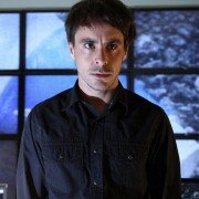 Paradox - galeria zdjęć - filmweb