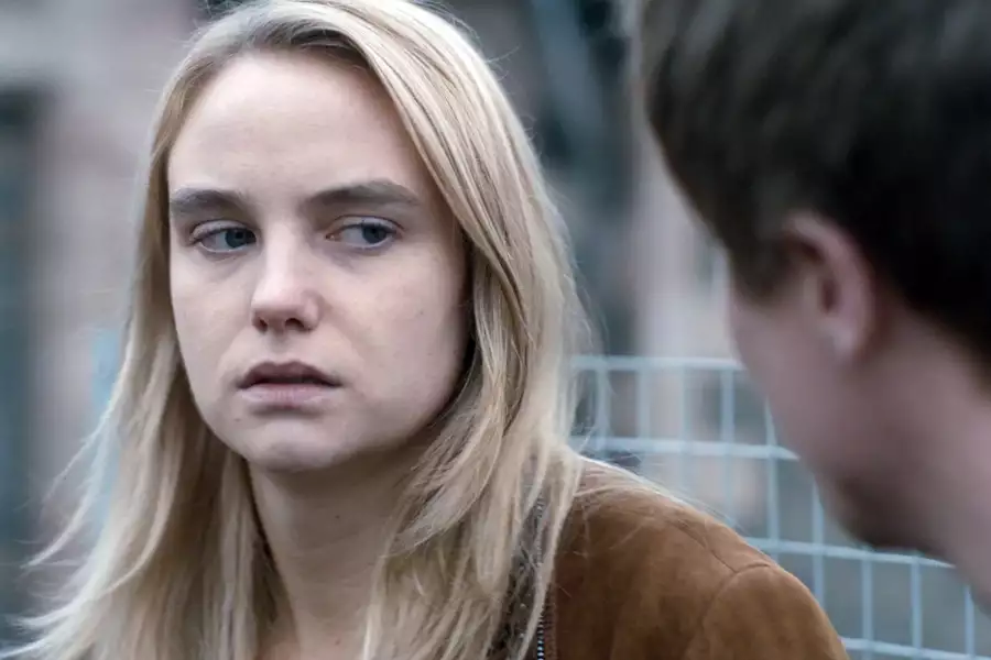 Ktoś z nas - galeria zdjęć - filmweb