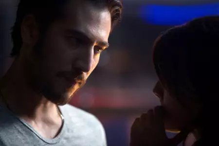 Combustión - galeria zdjęć - filmweb