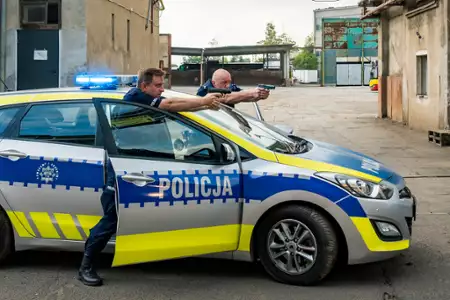 Policjantki i policjanci - galeria zdjęć - filmweb