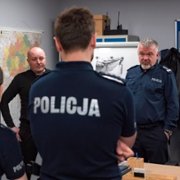 Policjantki i policjanci - galeria zdjęć - filmweb
