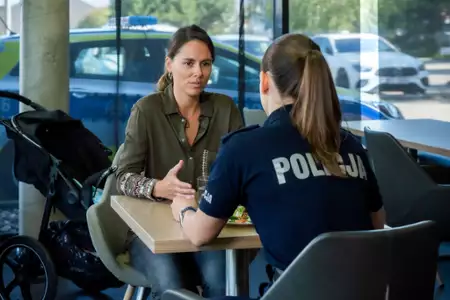 Policjantki i policjanci - galeria zdjęć - filmweb