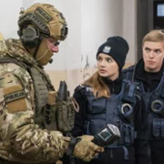 Policjantki i policjanci - galeria zdjęć - filmweb