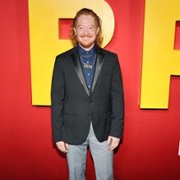 Bros - galeria zdjęć - filmweb