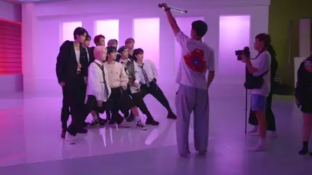 K-Pop Idols - galeria zdjęć - filmweb