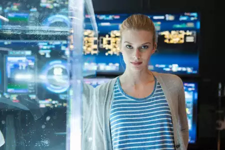 Stitchers - galeria zdjęć - filmweb