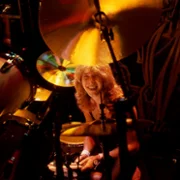 Iron Maiden: Burning Ambition - galeria zdjęć - filmweb