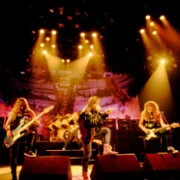 Iron Maiden: Burning Ambition - galeria zdjęć - filmweb