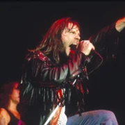 Iron Maiden: Burning Ambition - galeria zdjęć - filmweb