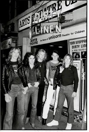 Iron Maiden: Burning Ambition - galeria zdjęć - filmweb