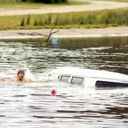 Long Weekend - galeria zdjęć - filmweb