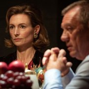 Warning - galeria zdjęć - filmweb