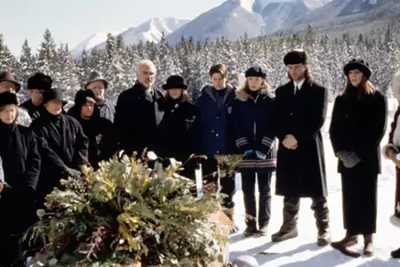 Mystery, Alaska - galeria zdjęć - filmweb