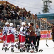 Mystery, Alaska - galeria zdjęć - filmweb
