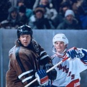 Mystery, Alaska - galeria zdjęć - filmweb