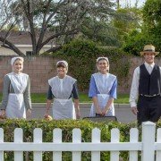 Expecting Amish - galeria zdjęć - filmweb