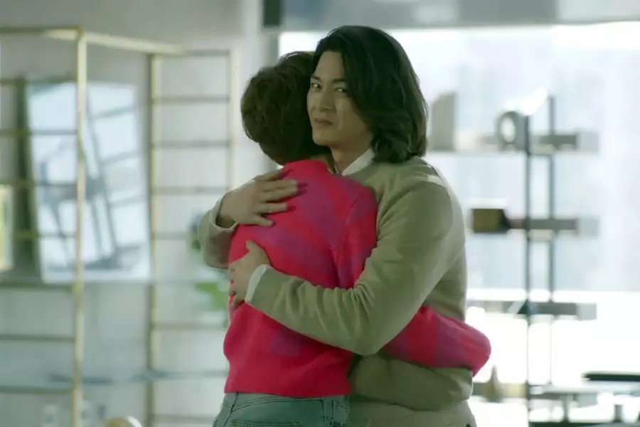 Love to Hate You - galeria zdjęć - filmweb