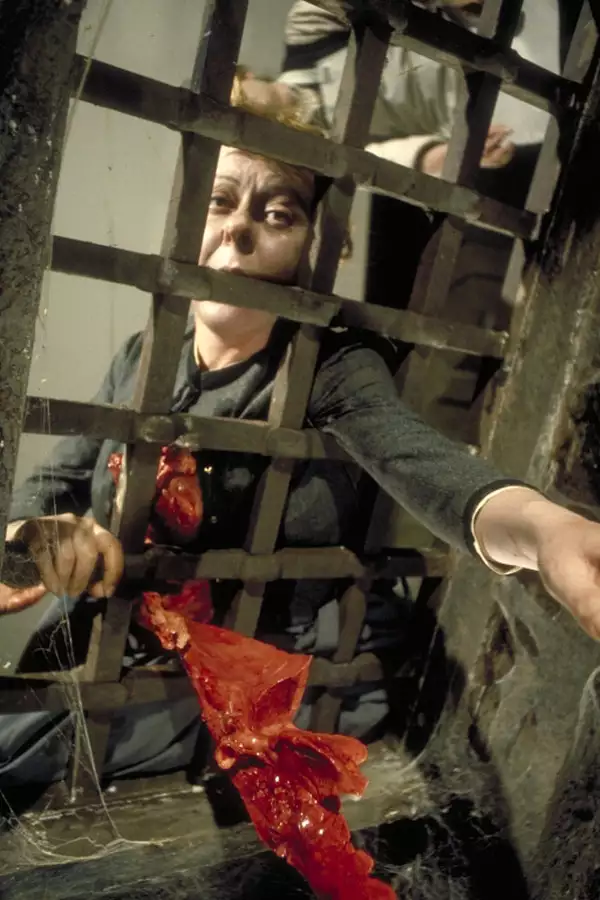 Ciało dla Frankensteina - galeria zdjęć - filmweb